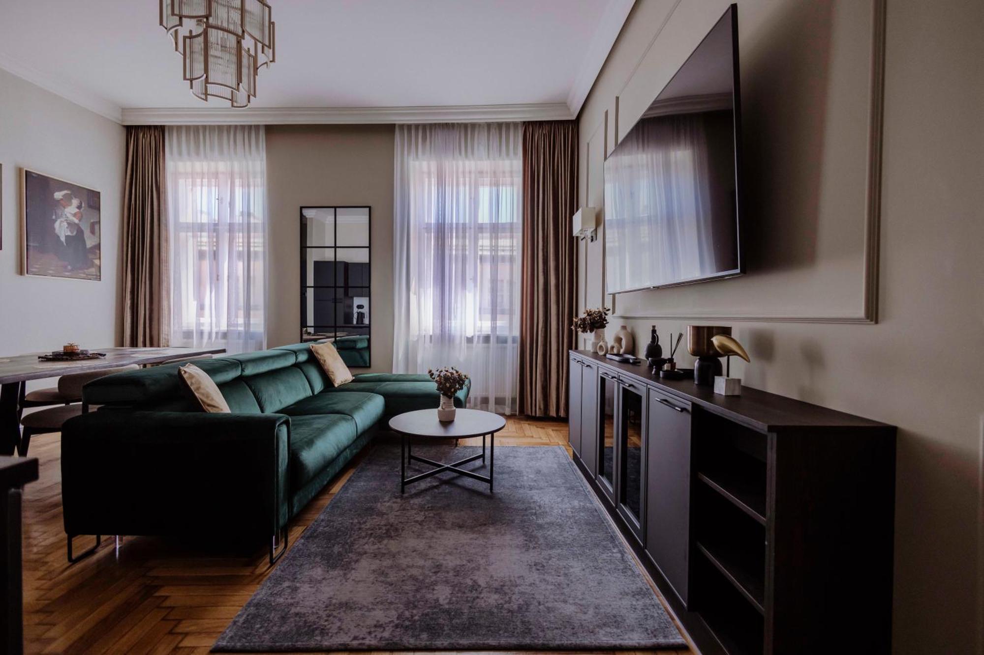Crown Pearl - Wonderful Apartment, 110Scm, 4 Rooms Krakow Luaran gambar