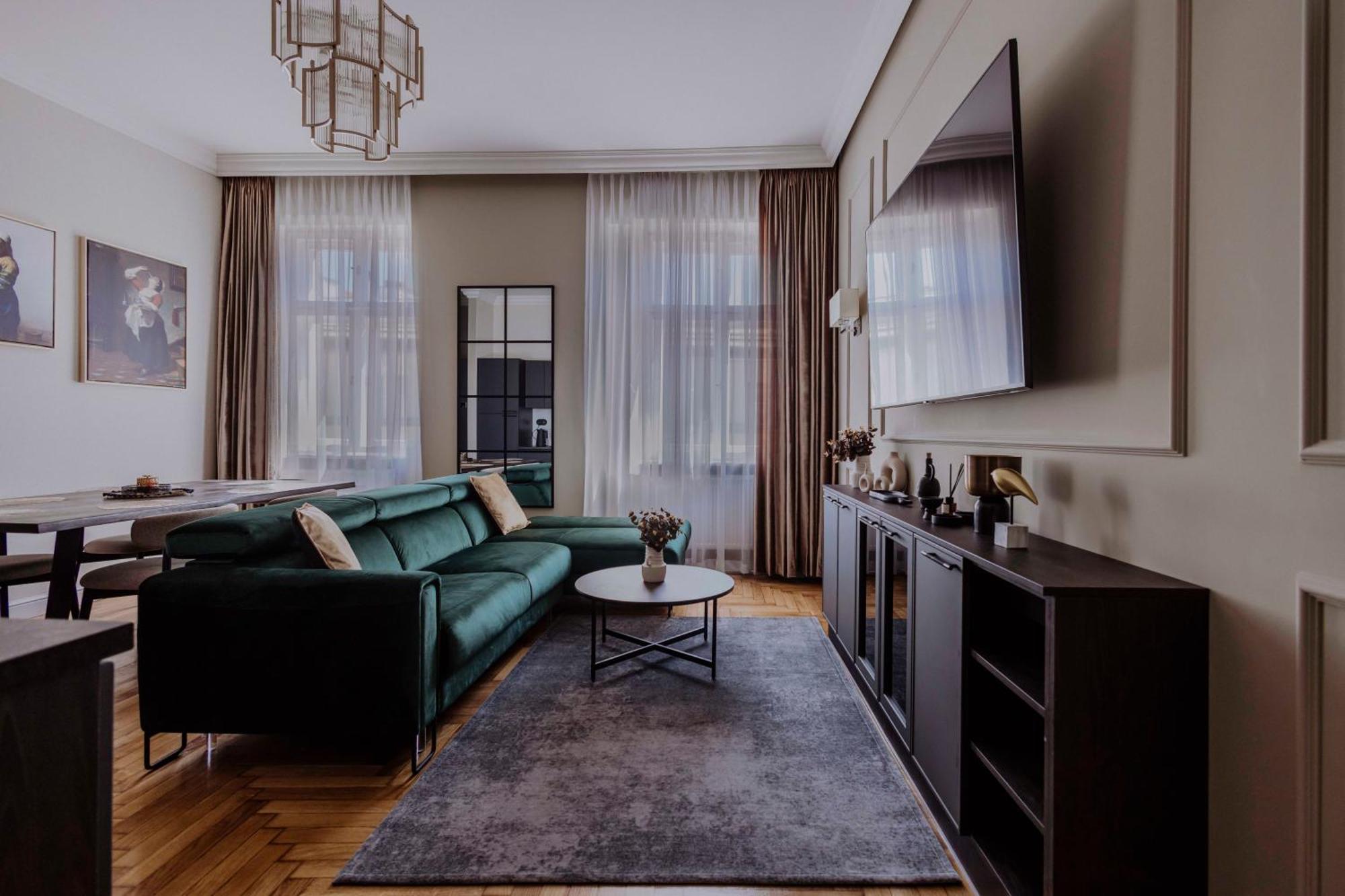Crown Pearl - Wonderful Apartment, 110Scm, 4 Rooms Krakow Luaran gambar