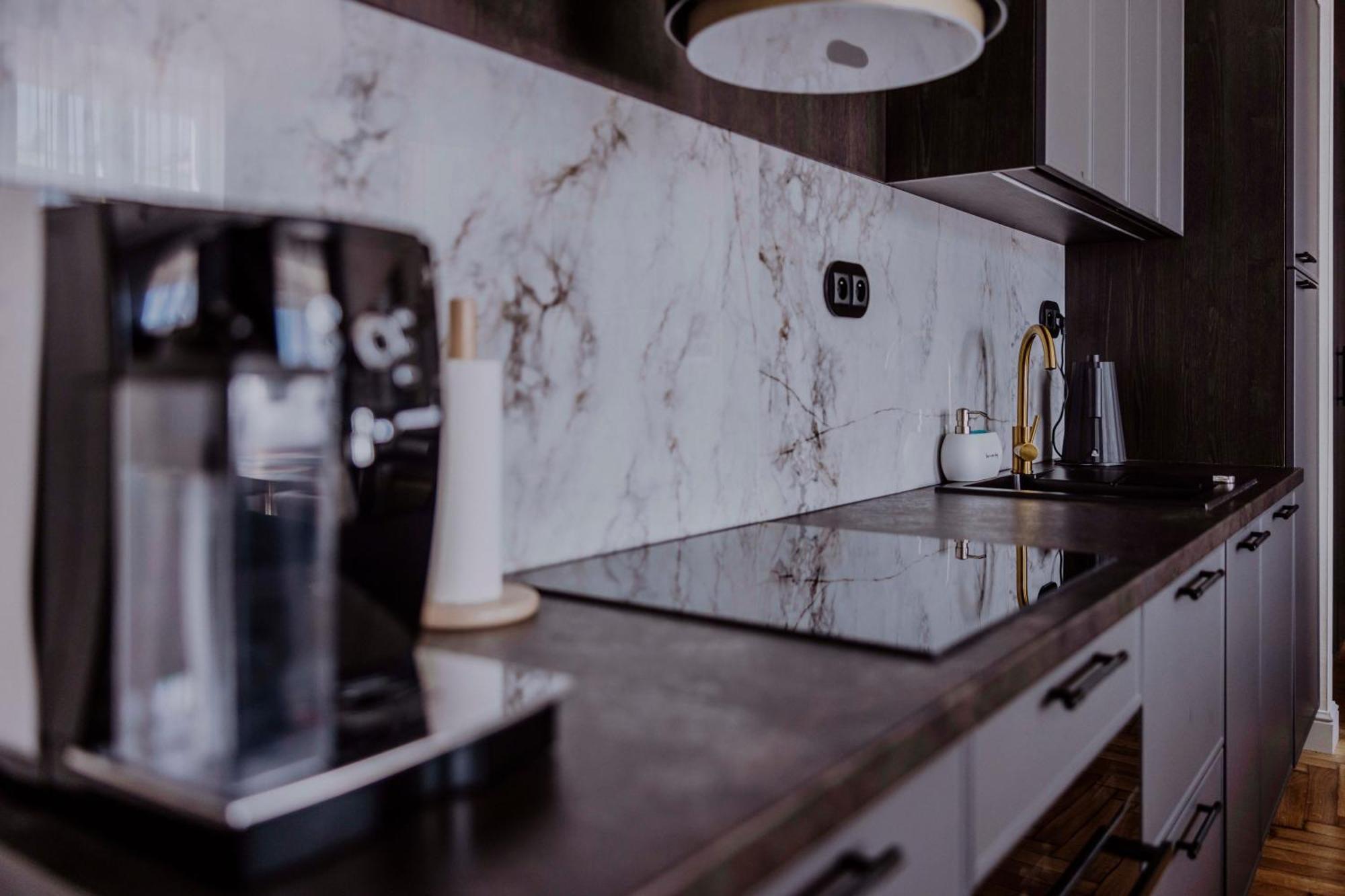 Crown Pearl - Wonderful Apartment, 110Scm, 4 Rooms Krakow Luaran gambar