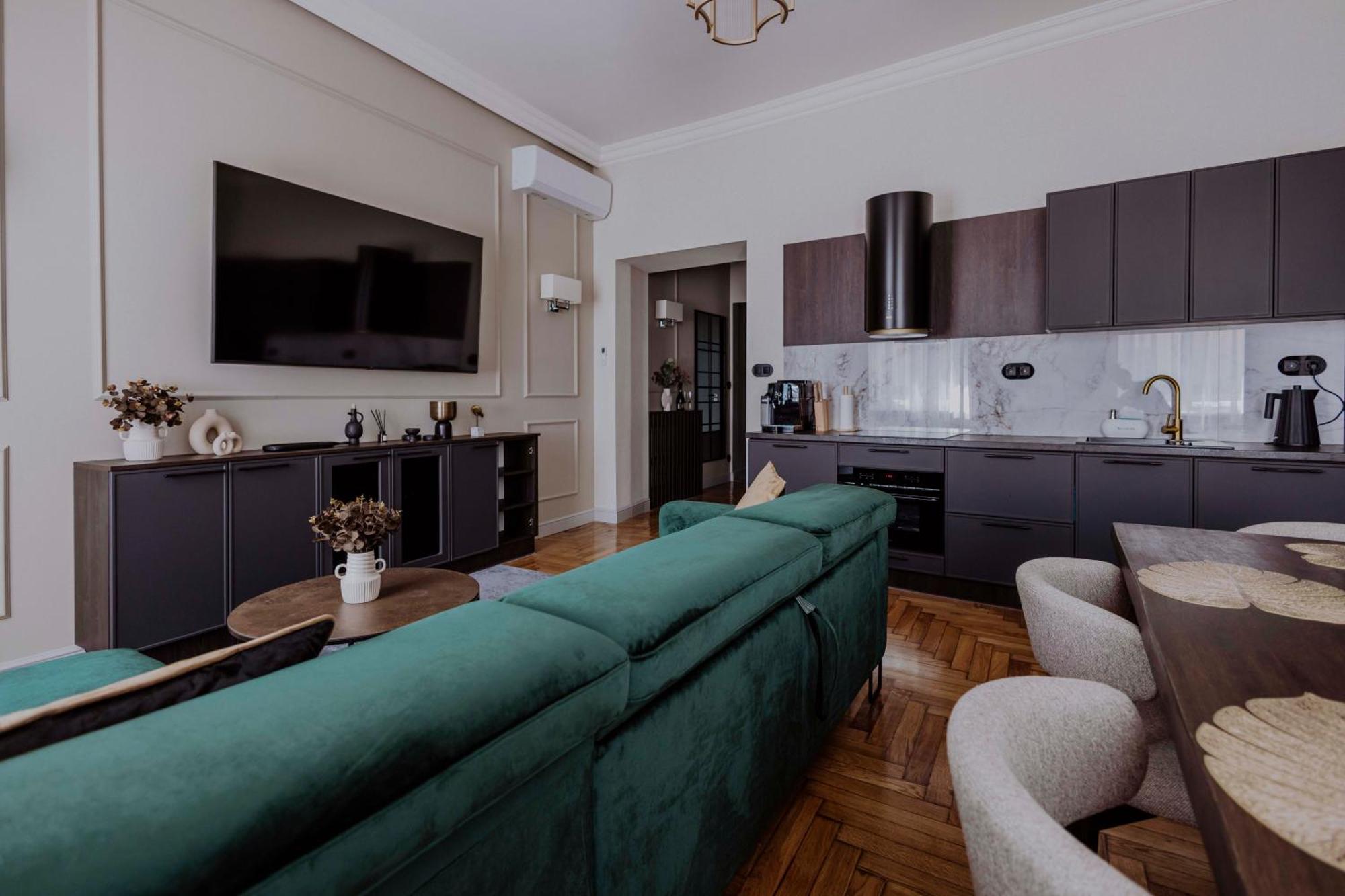 Crown Pearl - Wonderful Apartment, 110Scm, 4 Rooms Krakow Luaran gambar